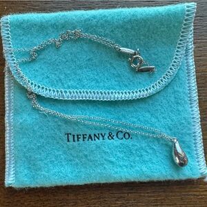 Tiffany & Co Elsa Peretti Teardrop Pendant In 925 Sterling Silver With Pouch